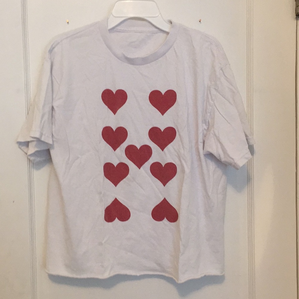 ❣️brandy Melville heart shirt❣️